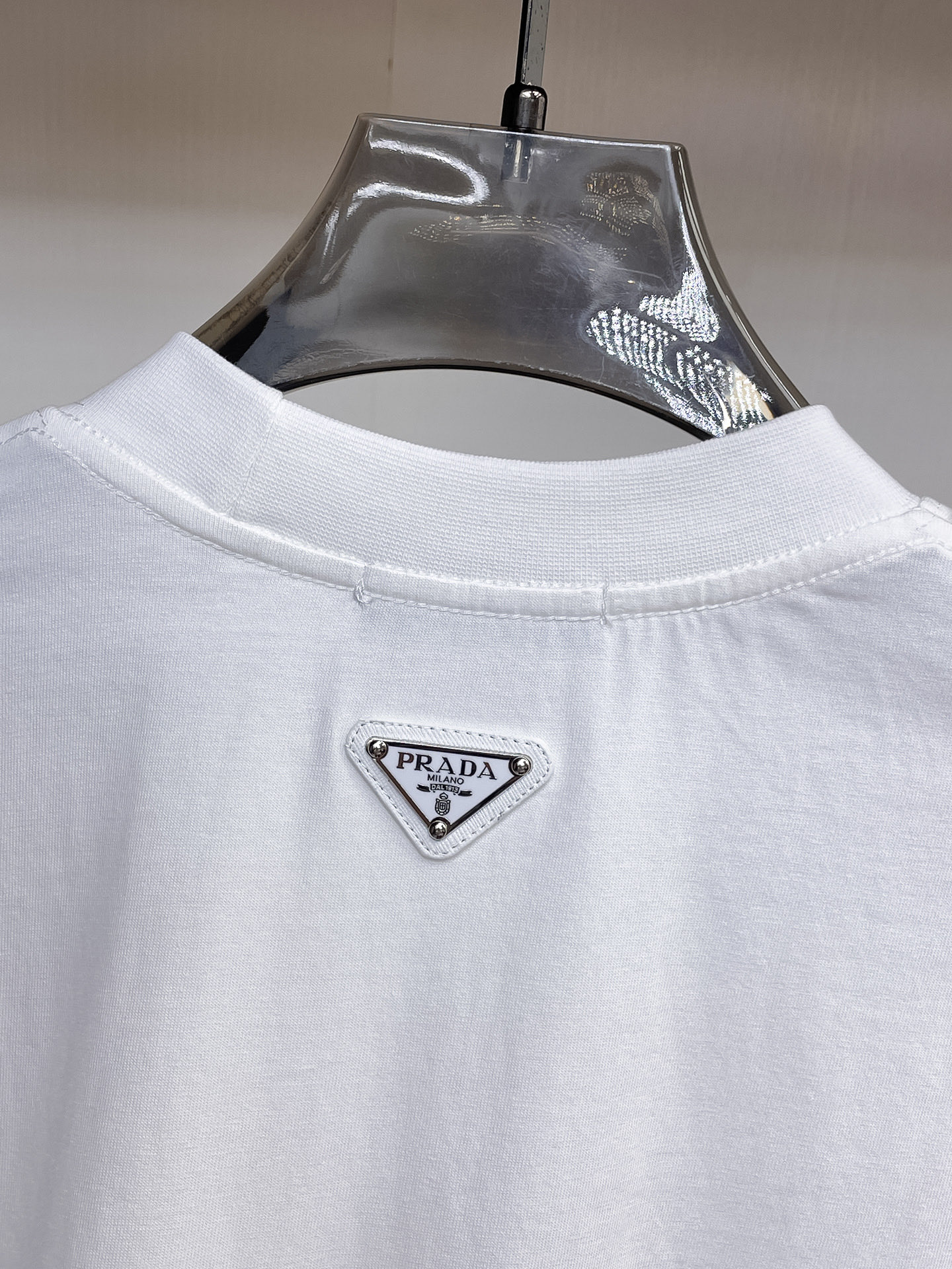short sleeves